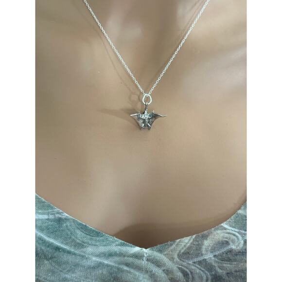 Sterling Silver Hunting Pterodactyl Necklace With Fish In Its Mouth - Picture 5 of 5